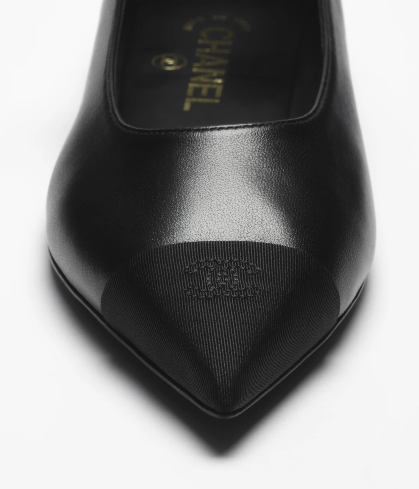 Chanel Fall-Winter 2025/26 Mary Janes - Image 2